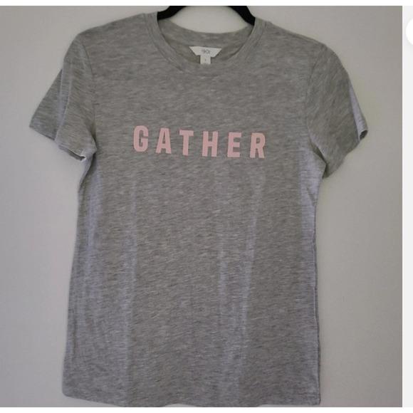 1901 Short Sleeves Crewneck Gray pINK Tee Size XS CASUAL GRAPHIC "GATHER" - Picture 1 of 2
